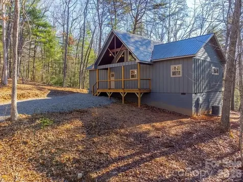 397 Kennel Loop Murphy NC 28906