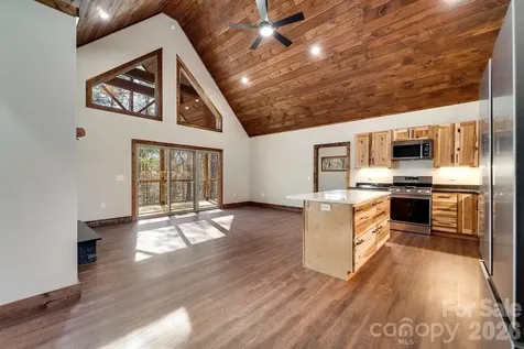 397 Kennelly Loop Murphy NC 28906