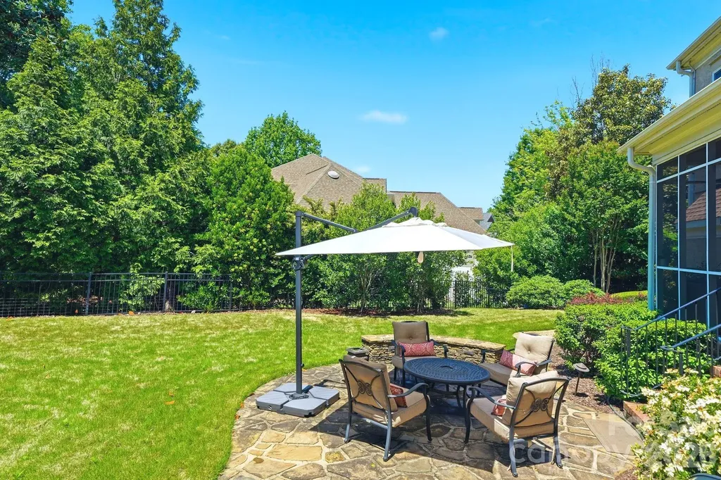 11120 Mcclure Manor Drive Charlotte NC 28277