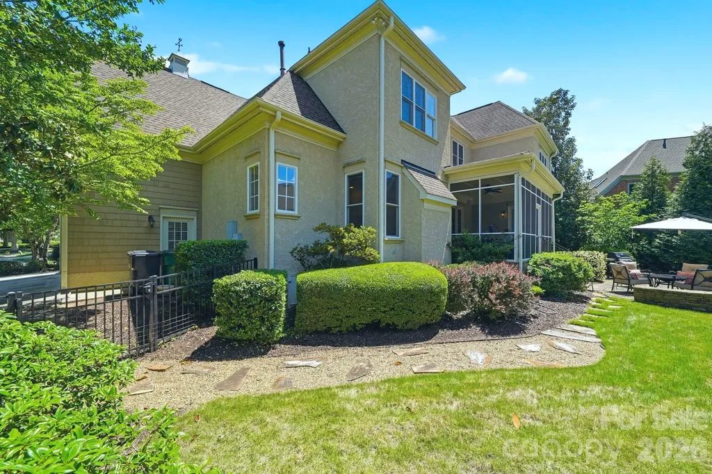 11120 Mcclure Manor Drive Charlotte NC 28277