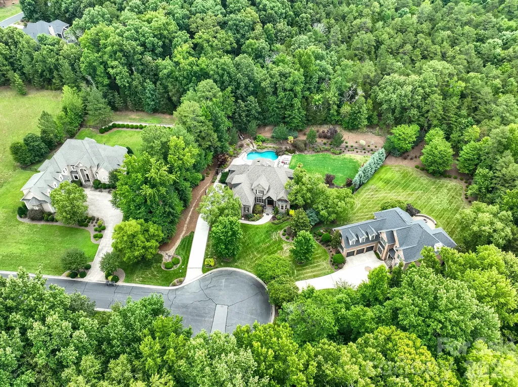 3582 Farmstone Court Kannapolis NC 28081