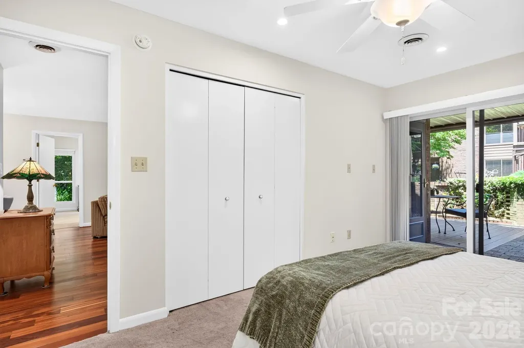 43 Ravencroft Lane Asheville NC 28803