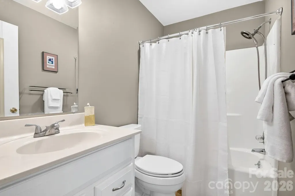 43 Ravencroft Lane Asheville NC 28803