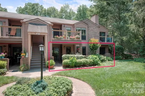 43 Ravencroft Lane Asheville NC 28803