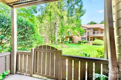 43 Ravencroft Lane Asheville NC 28803