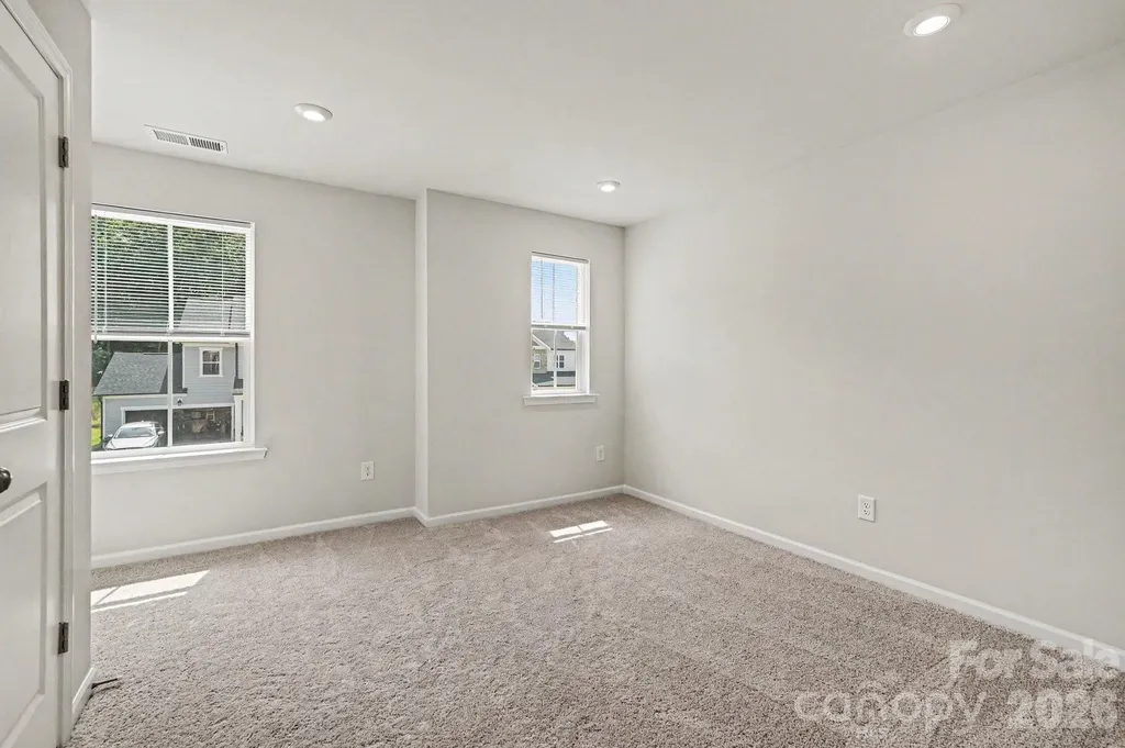 8230 Franklin Trail Street Charlotte NC 28227