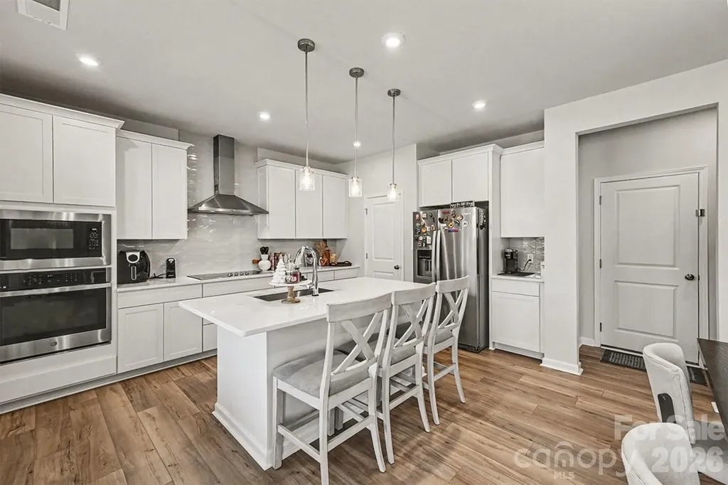 8230 Franklin Trail Street Charlotte NC 28227