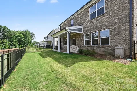 8230 Franklin Trail Street Charlotte NC 28227