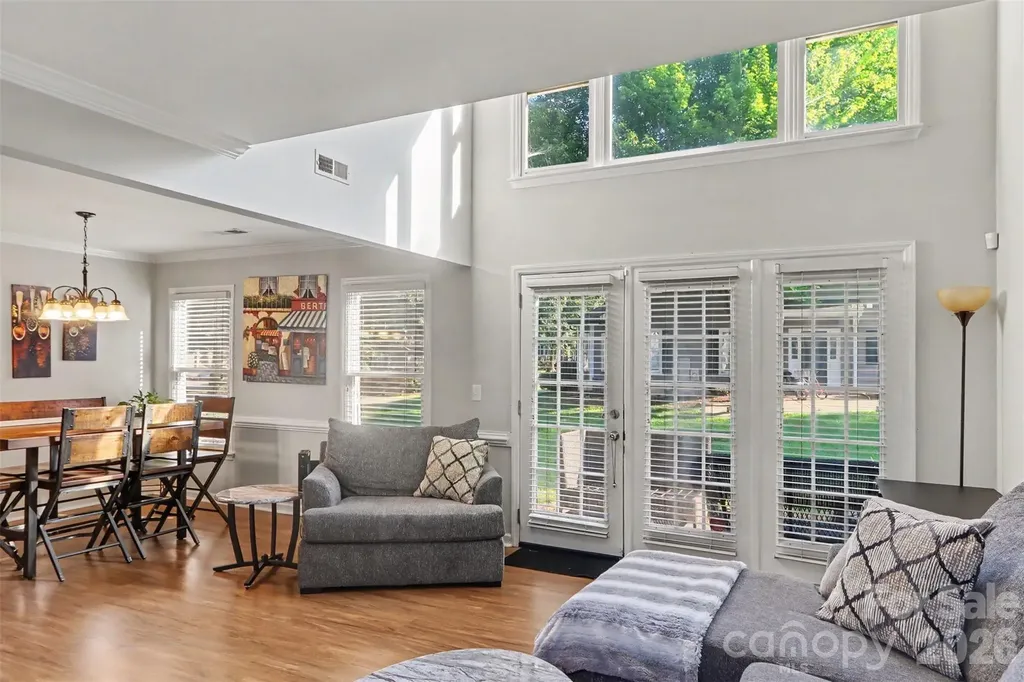 8606 Fox Chase Lane Charlotte NC 28269