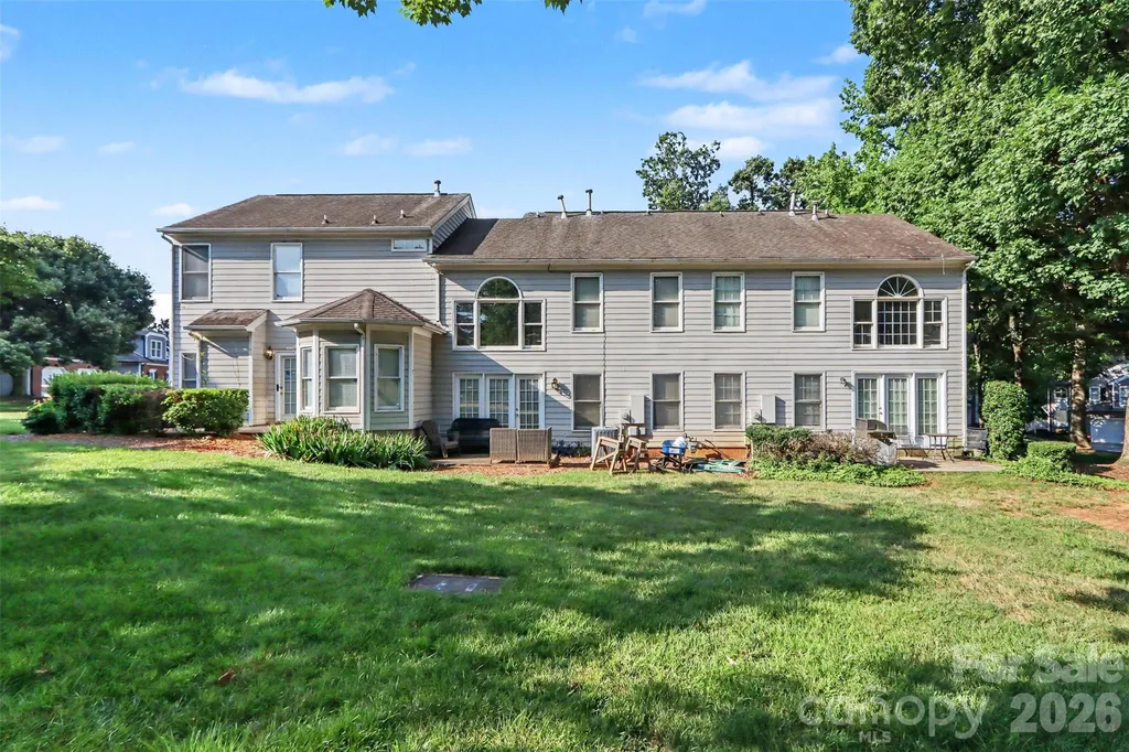 8606 Fox Chase Lane Charlotte NC 28269