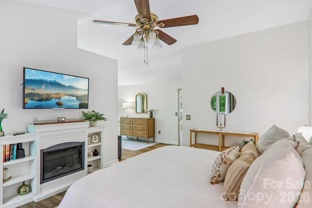 401 Heather Marie Drive Hendersonville NC 28792