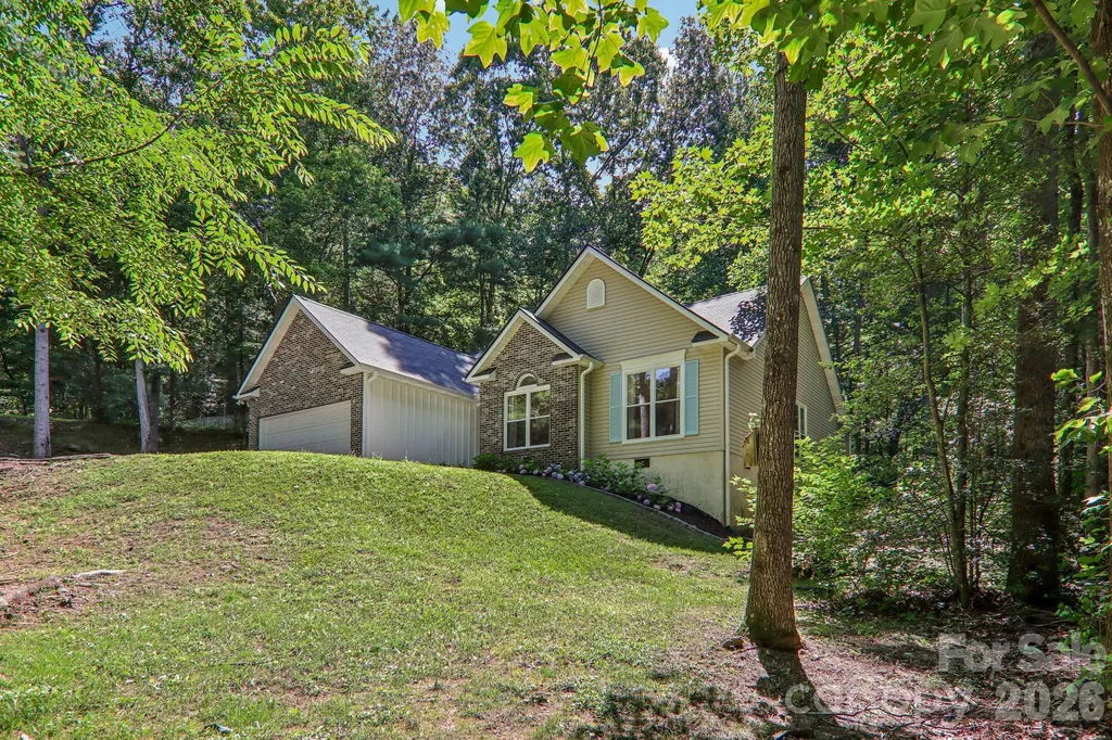 401 Heather Marie Drive Hendersonville NC 28792