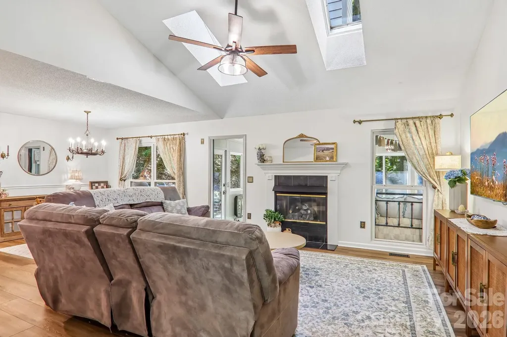 401 Heather Marie Drive Hendersonville NC 28792