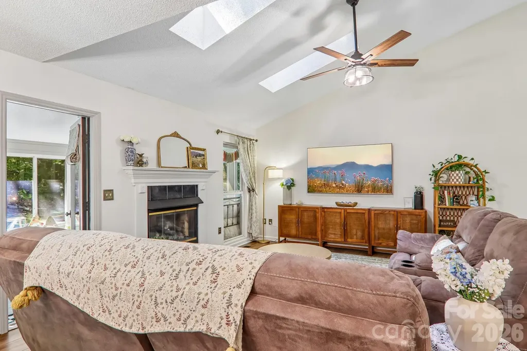 401 Heather Marie Drive Hendersonville NC 28792