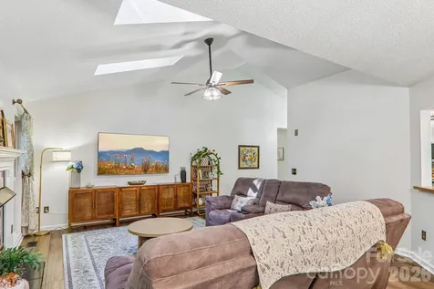 401 Heather Marie Drive Hendersonville NC 28792