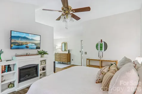 401 Heather Marie Drive Hendersonville NC 28792