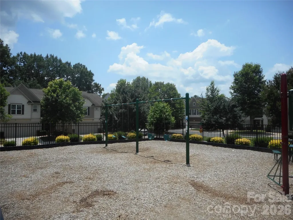 5860 Glassport Lane Charlotte NC 28210