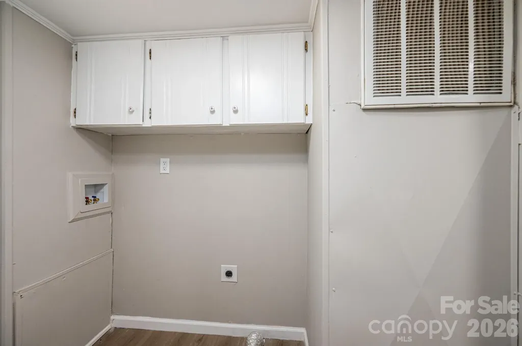 1143 Cheyenne Oaks Drive Claremont NC 28610
