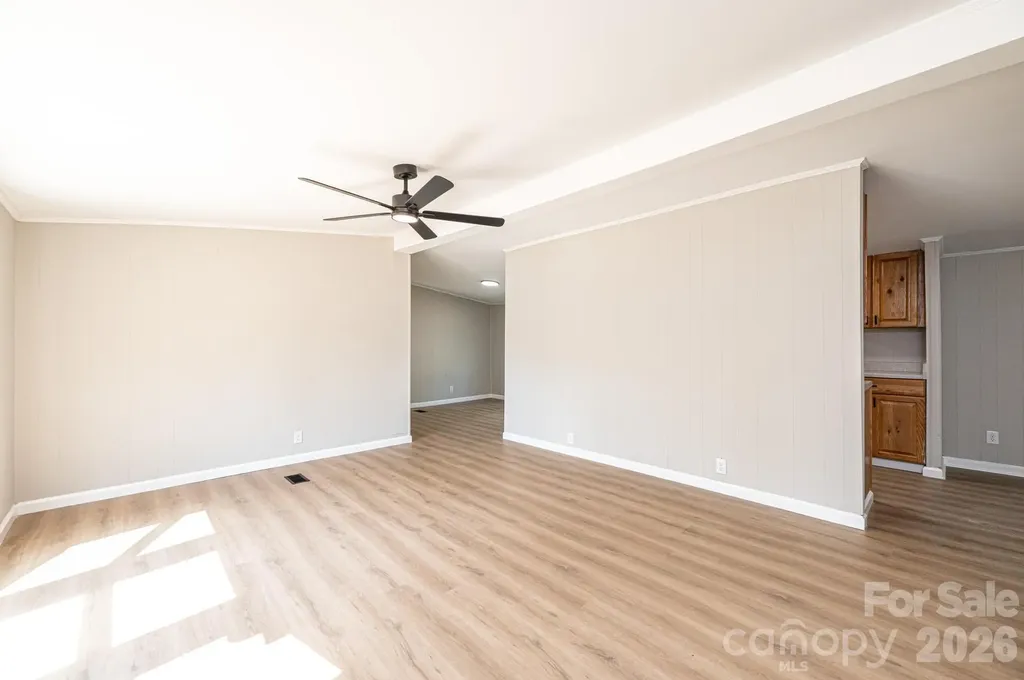 1143 Cheyenne Oaks Drive Claremont NC 28610