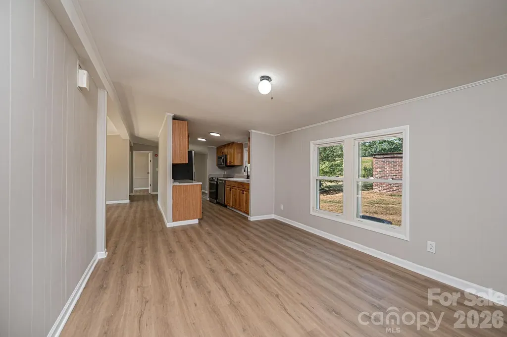 1143 Cheyenne Oaks Drive Claremont NC 28610