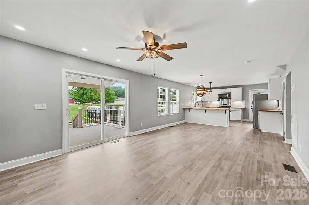 1001 Noles Drive Mount Holly NC 28120