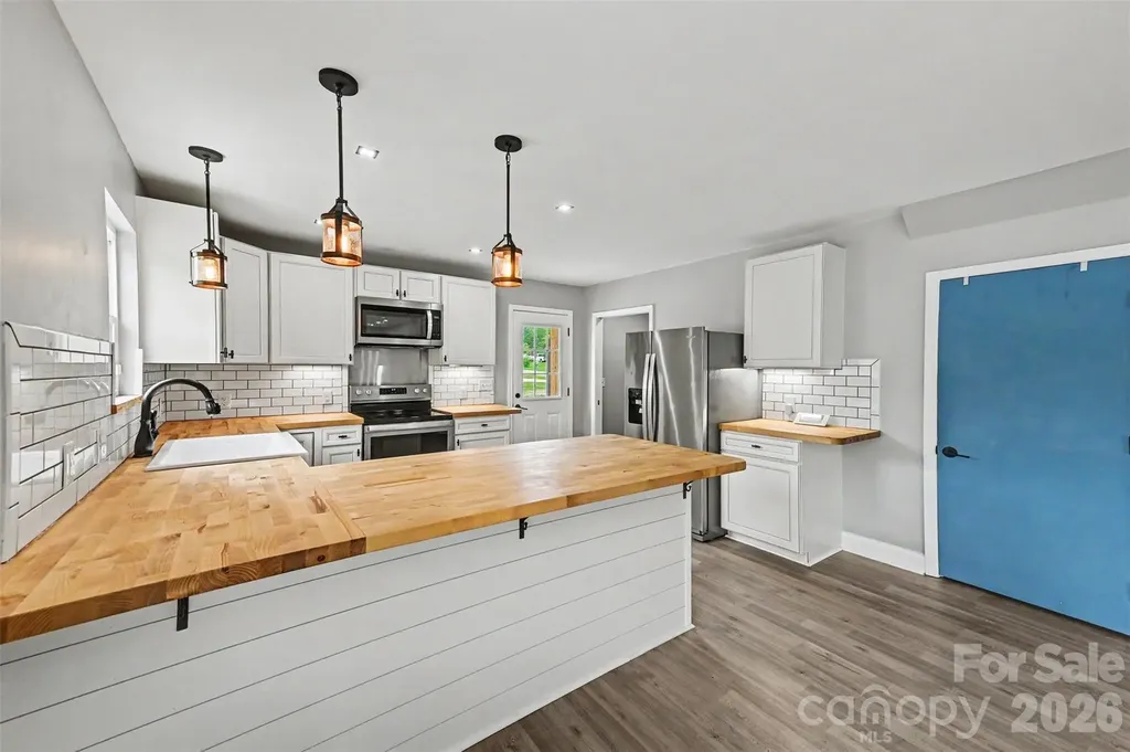 1001 Noles Drive Mount Holly NC 28120