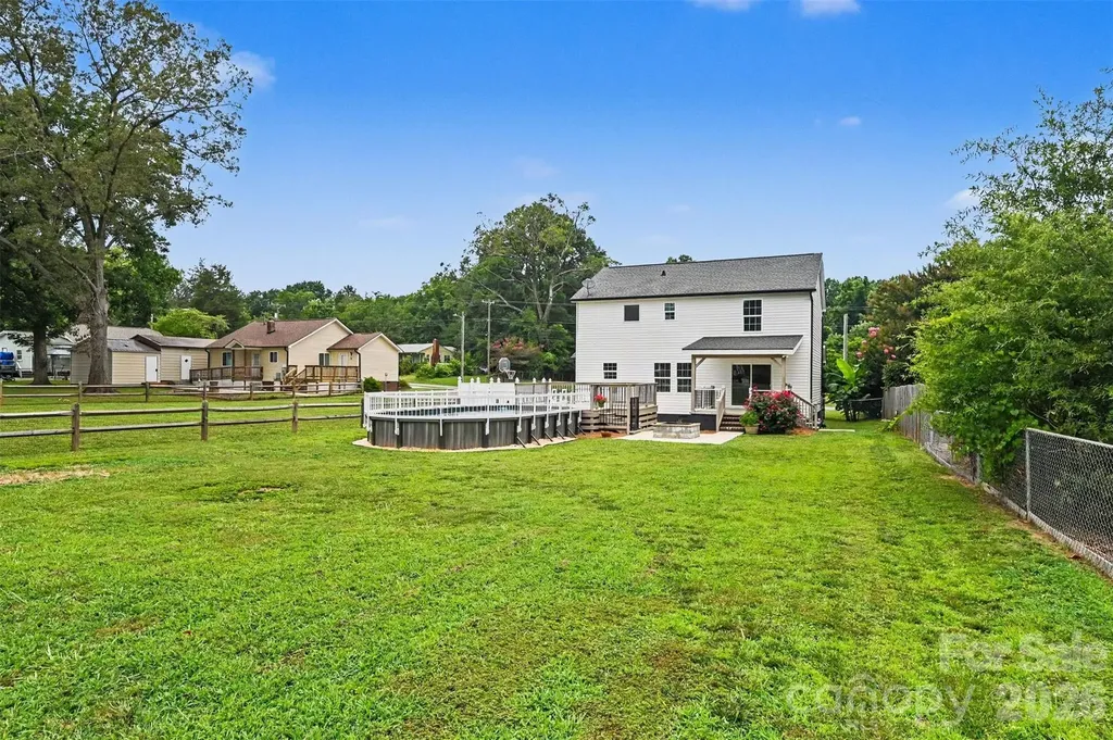 1001 Noles Drive Mount Holly NC 28120