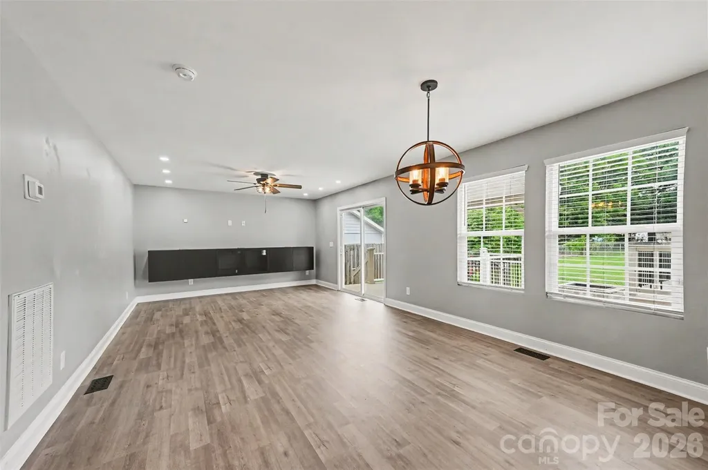 1001 Noles Drive Mount Holly NC 28120