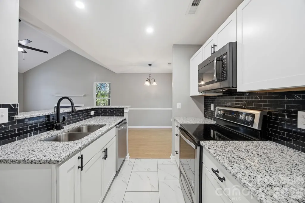 106 Moonflower Court Mooresville NC 28115