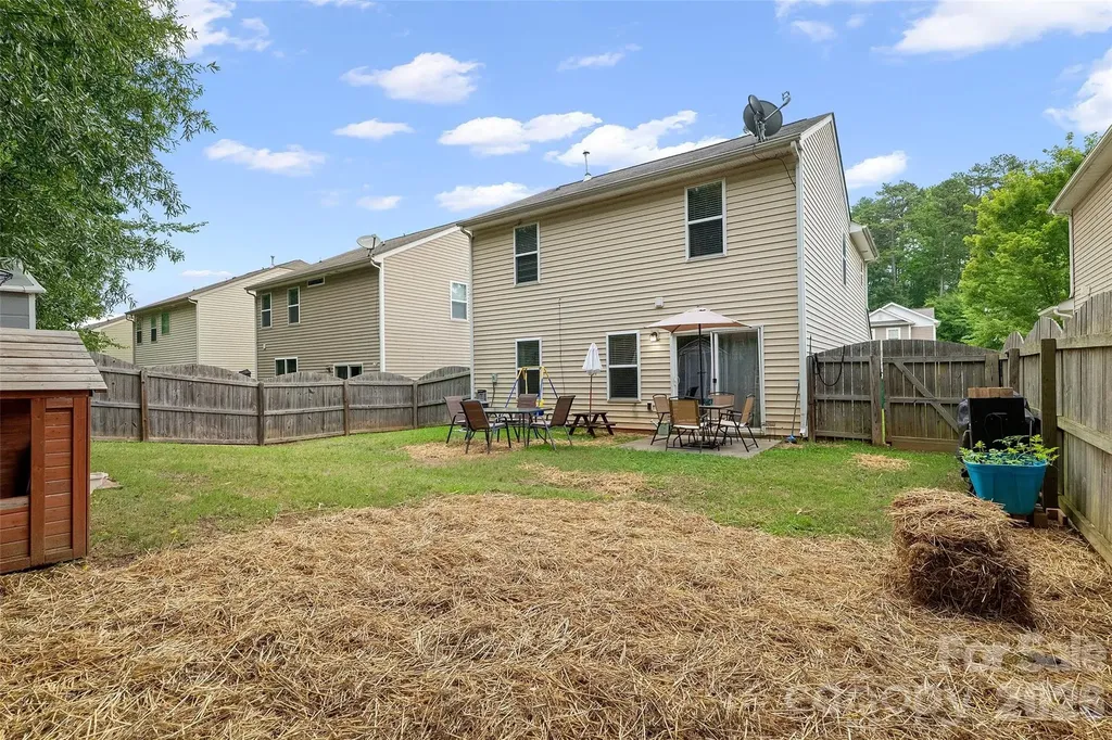 835 Rook Road Charlotte NC 28216
