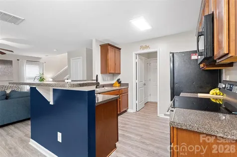 835 Rook Road Charlotte NC 28216