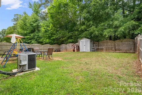 835 Rook Road Charlotte NC 28216