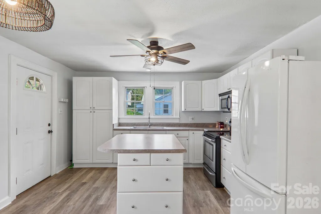 120 Caring Place Loop Clyde NC 28721