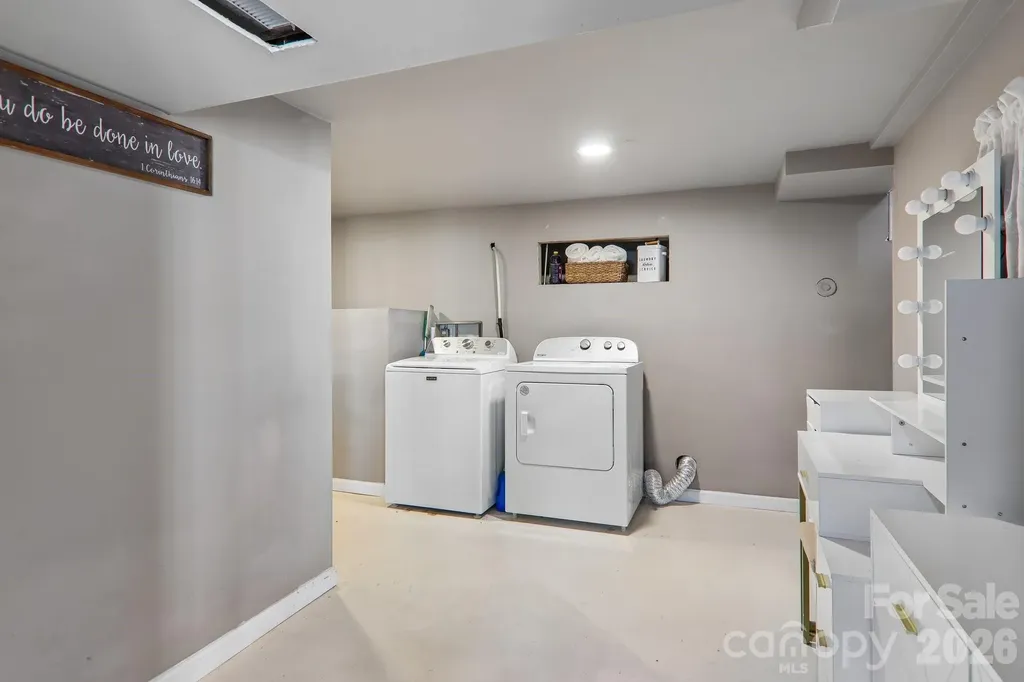 120 Caring Place Loop Clyde NC 28721