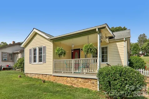 120 Caring Place Loop Clyde NC 28721