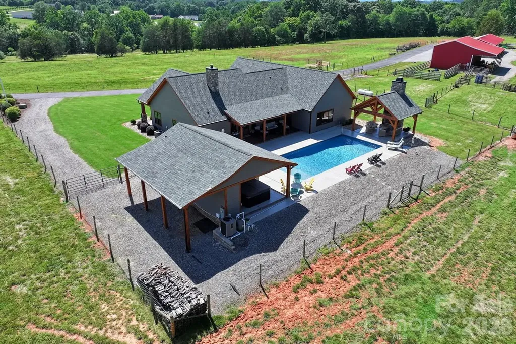 178 Key Farmstead Lane Lincolnton NC 28092