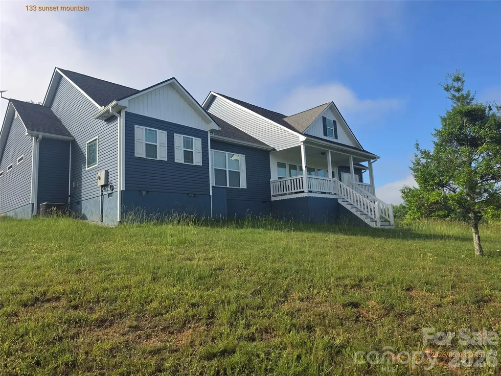 133 Sunset Mountain Trail Franklin NC 28734