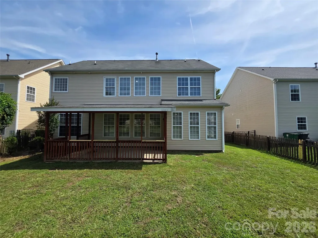 10601 Bere Island Drive Charlotte NC 28278