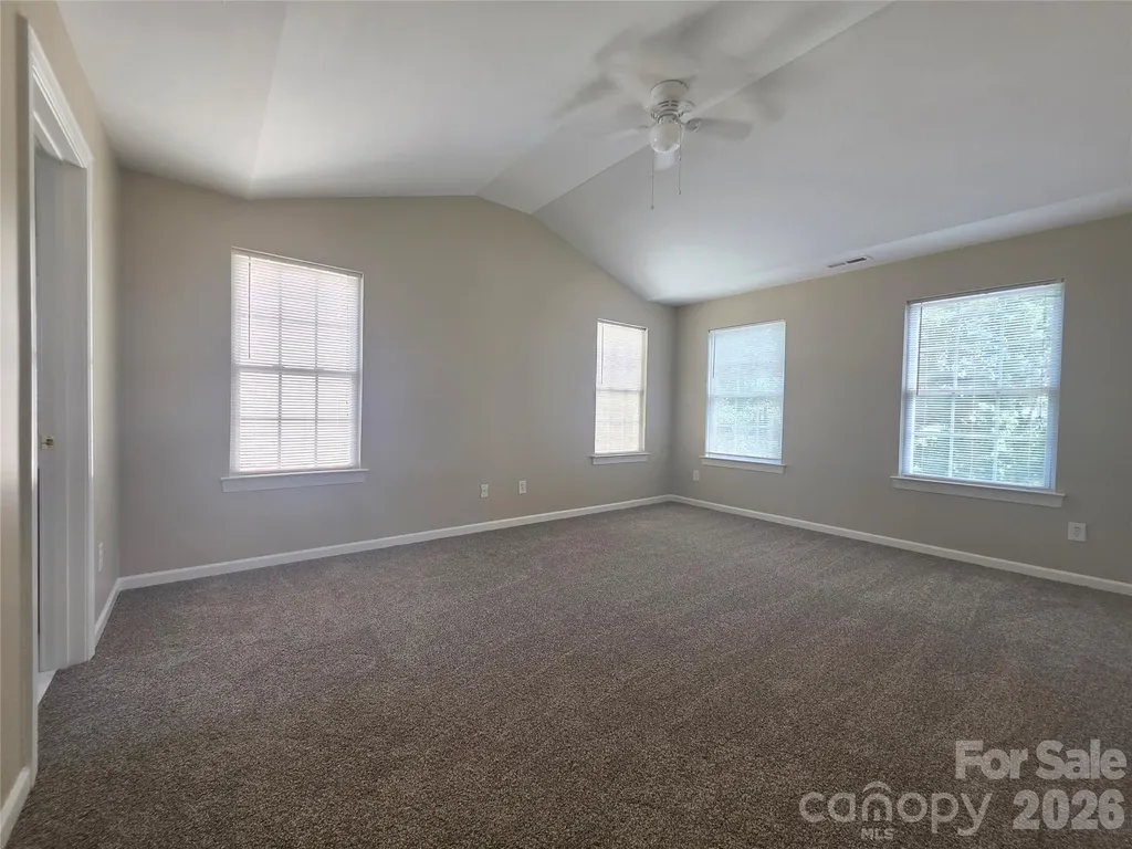10601 Bere Island Drive Charlotte NC 28278