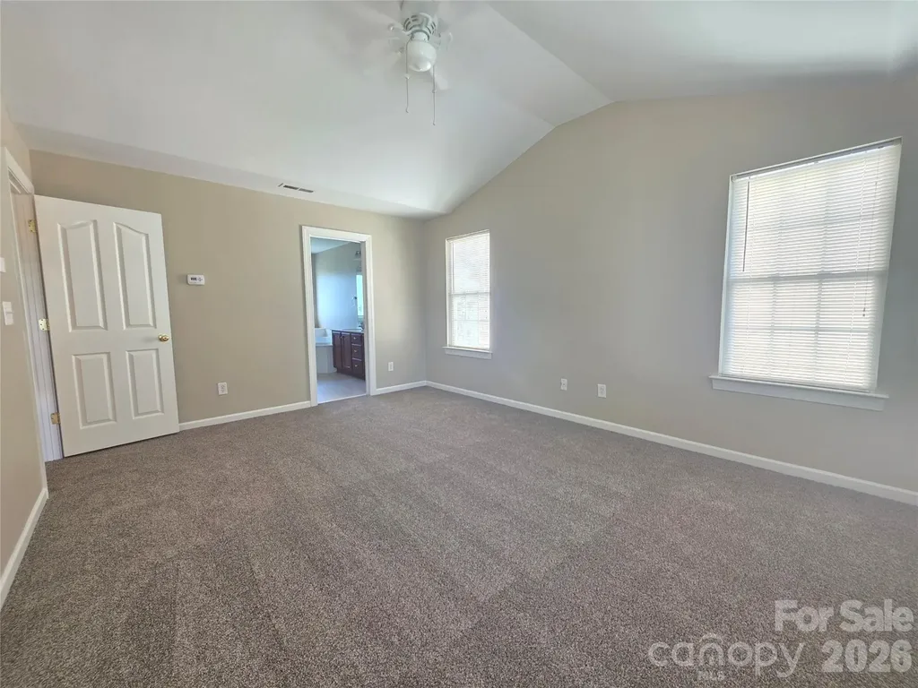 10601 Bere Island Drive Charlotte NC 28278
