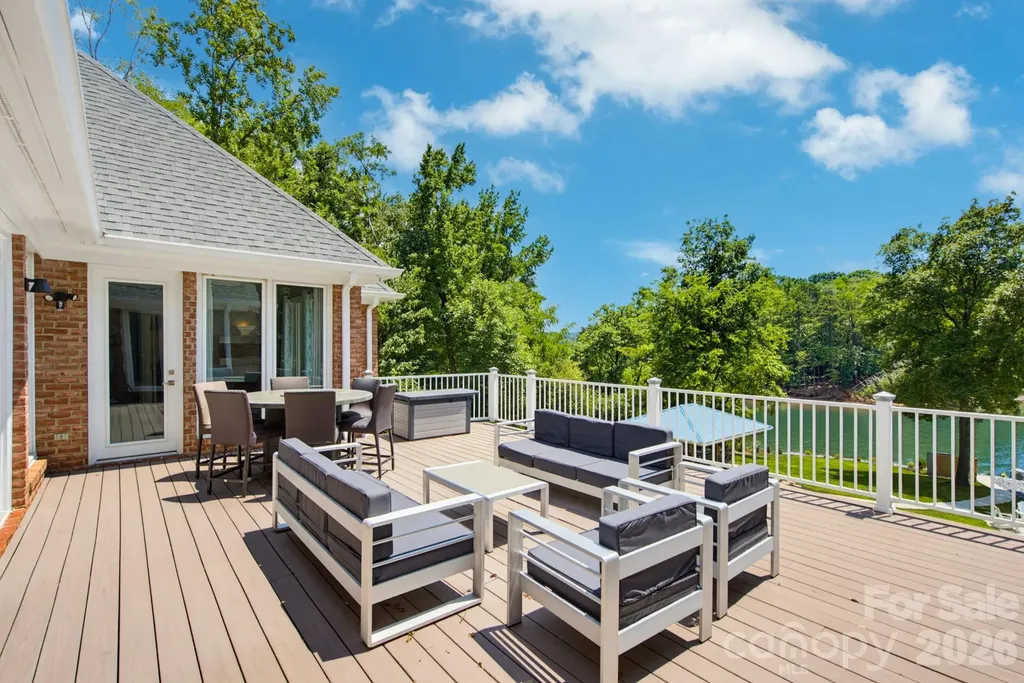 131 Point Of View Drive Mooresville NC 28117