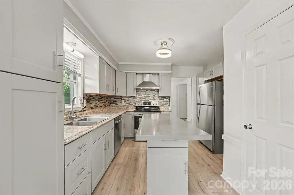 5901 Idlebrook Drive Charlotte NC 28212