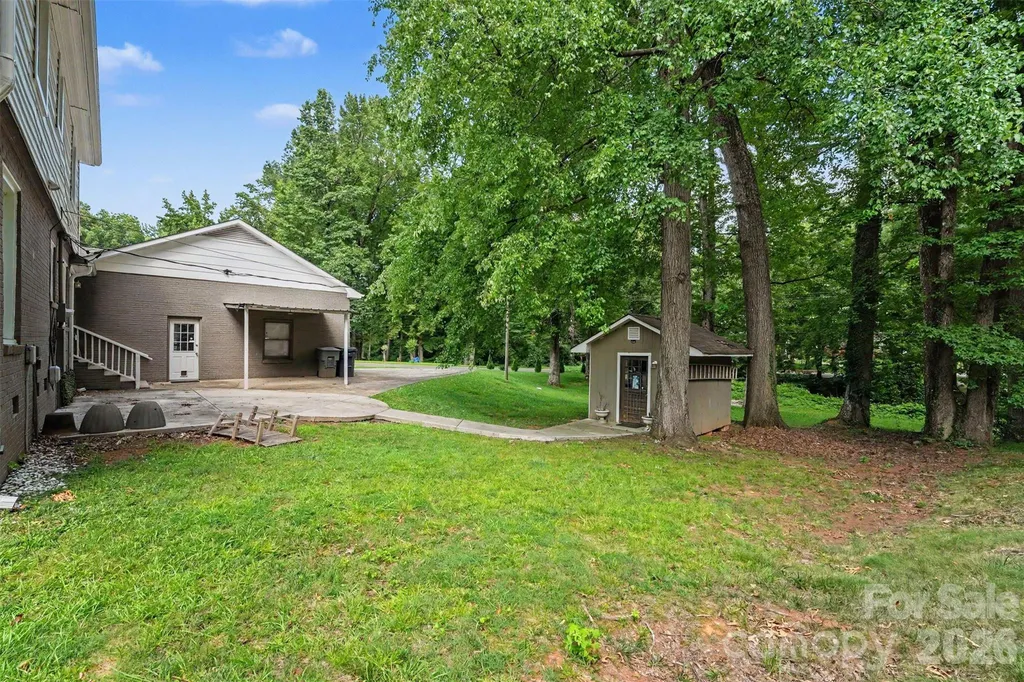5901 Idlebrook Drive Charlotte NC 28212