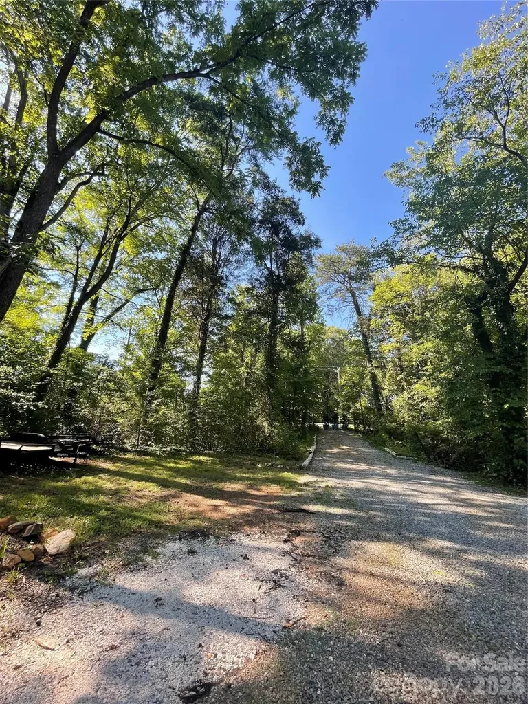 2507 Long Ferry Road Salisbury NC 28146