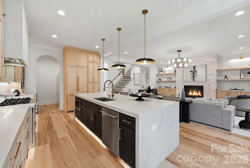 1412 Lyon Court Charlotte NC 28205