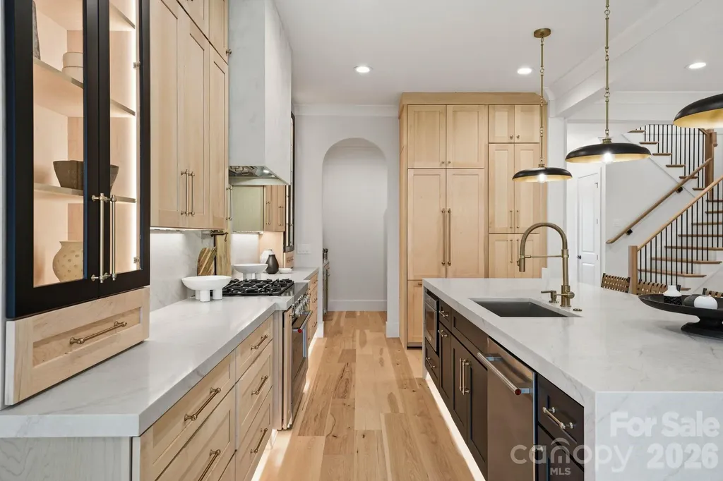 1412 Lyon Court Charlotte NC 28205
