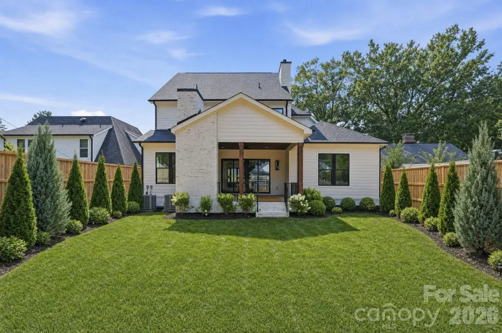 1412 Lyon Court Charlotte NC 28205