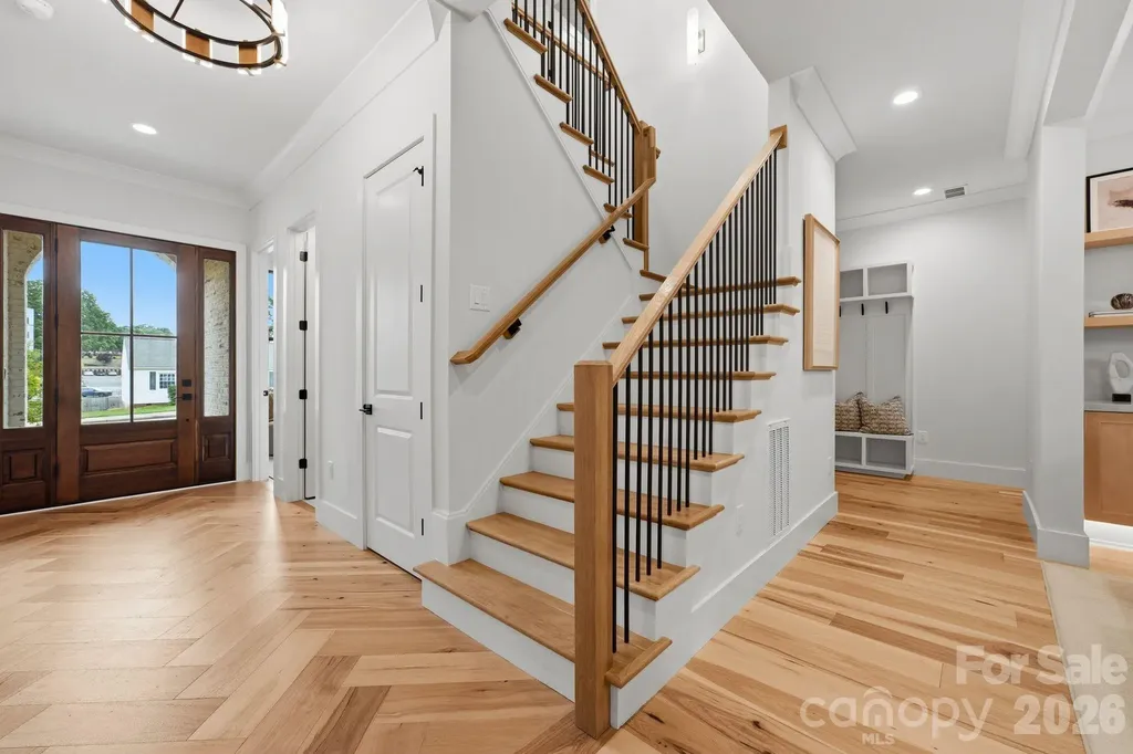 1412 Lyon Court Charlotte NC 28205