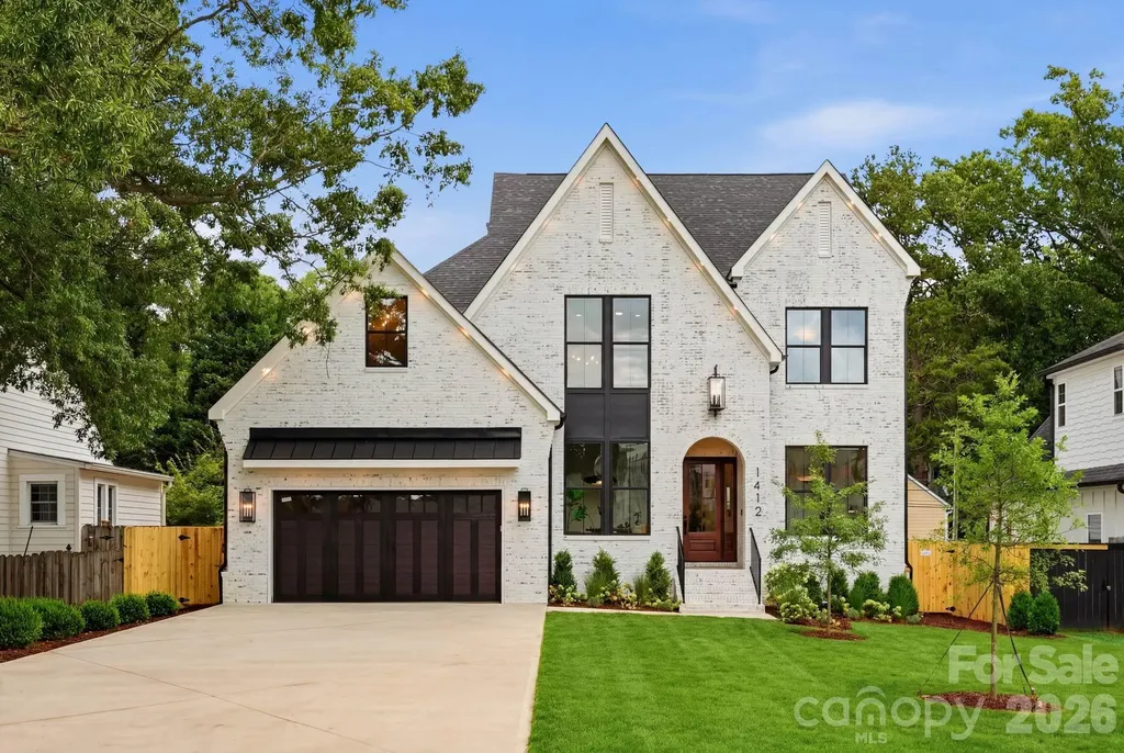 1412 Lyon Court Charlotte NC 28205