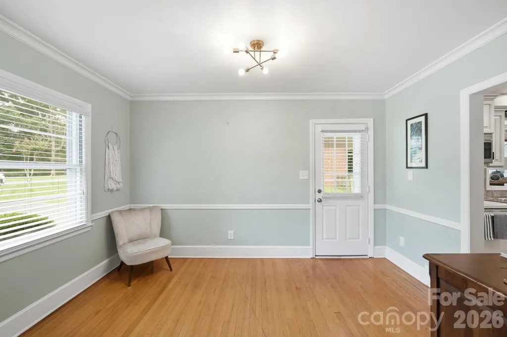 7919 Linda Lake Drive Charlotte NC 28215